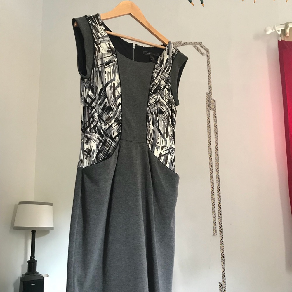 BCBG MaxAzria Above-knee POCKETS Grey/Print Dress